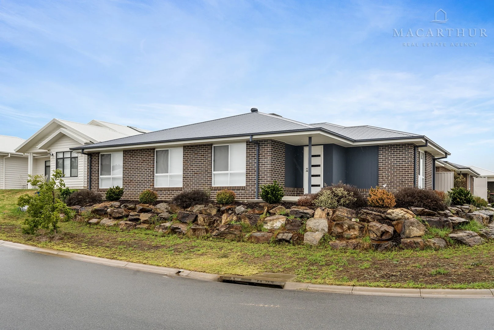 163 Valencia Drive, Gobbagombalin NSW 2650