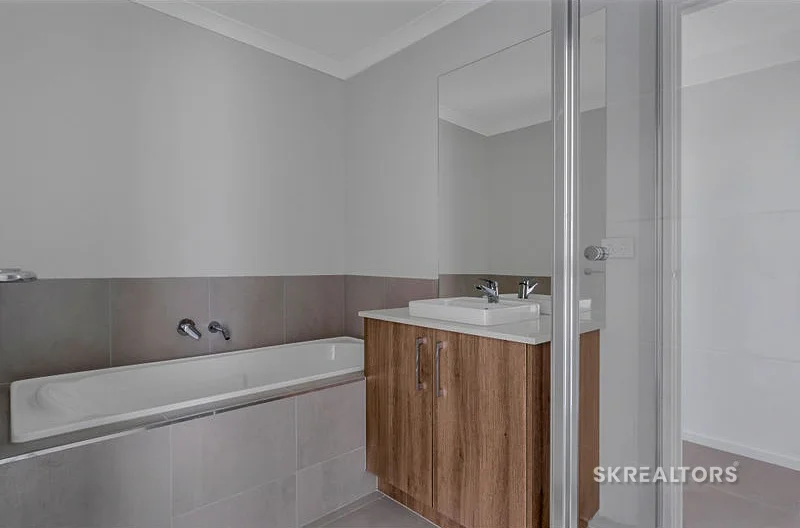Additional image 7 of 11 Lasio Way, Donnybrook VIC 3064