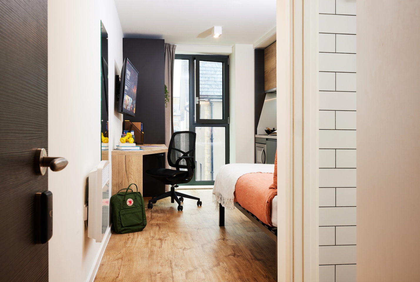 Studio Flat, Cathays, CF10, N1 7GU photo 3