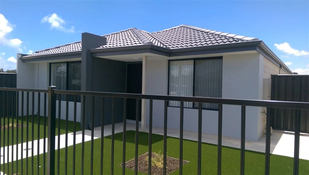 11 Moonee Street, Lakelands WA 6180