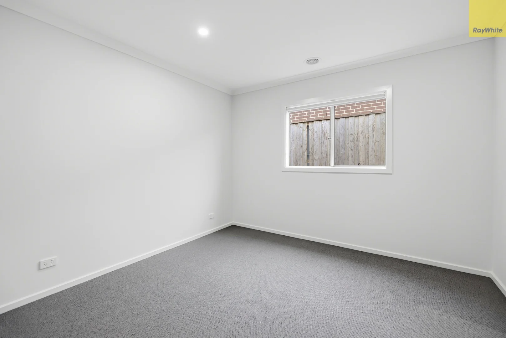 20 Holman Crescent, Bacchus Marsh VIC 3340 photo 5