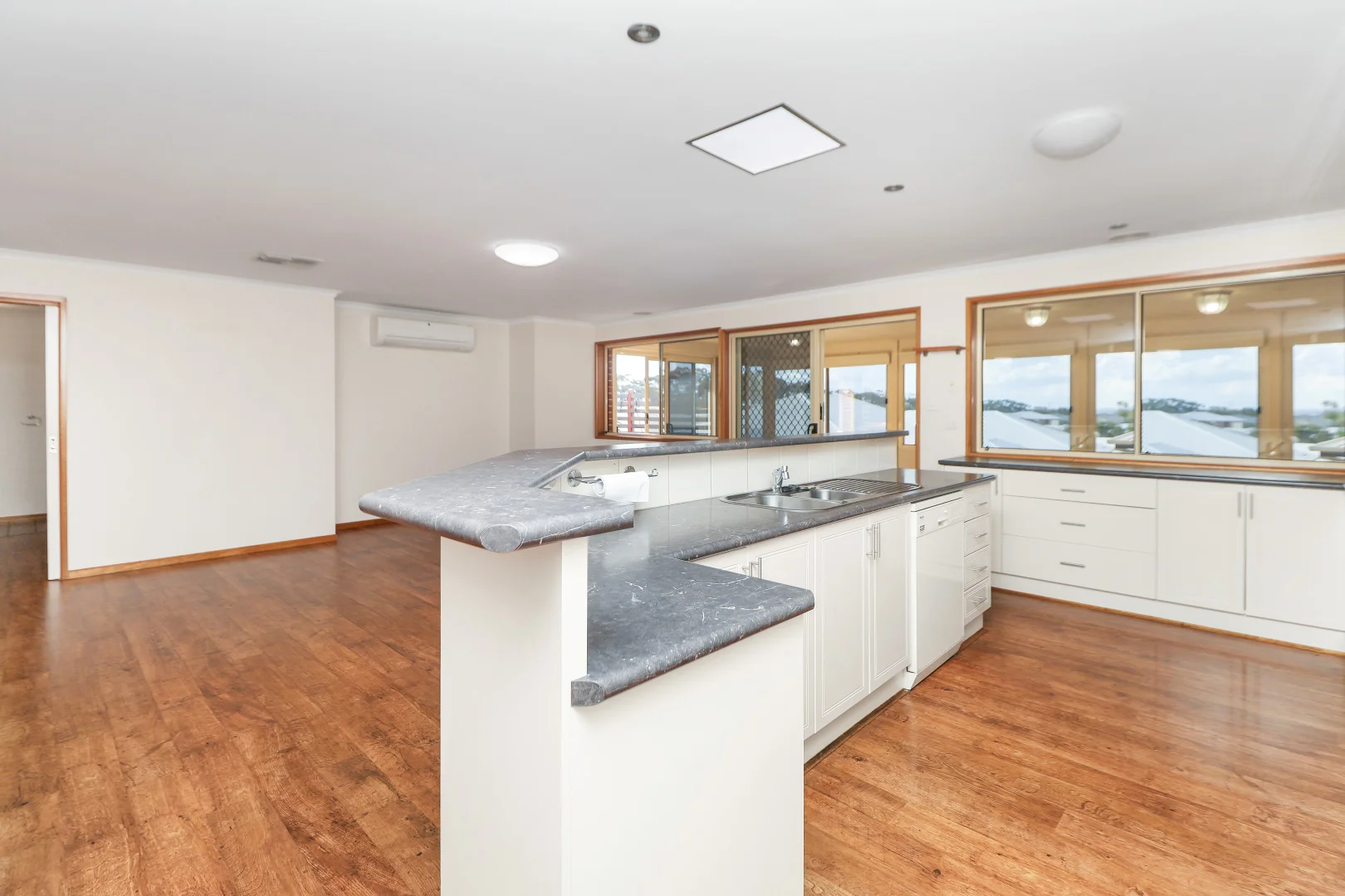 Additional image 4 of 24 Yanko Crescent, Bourkelands NSW 2650