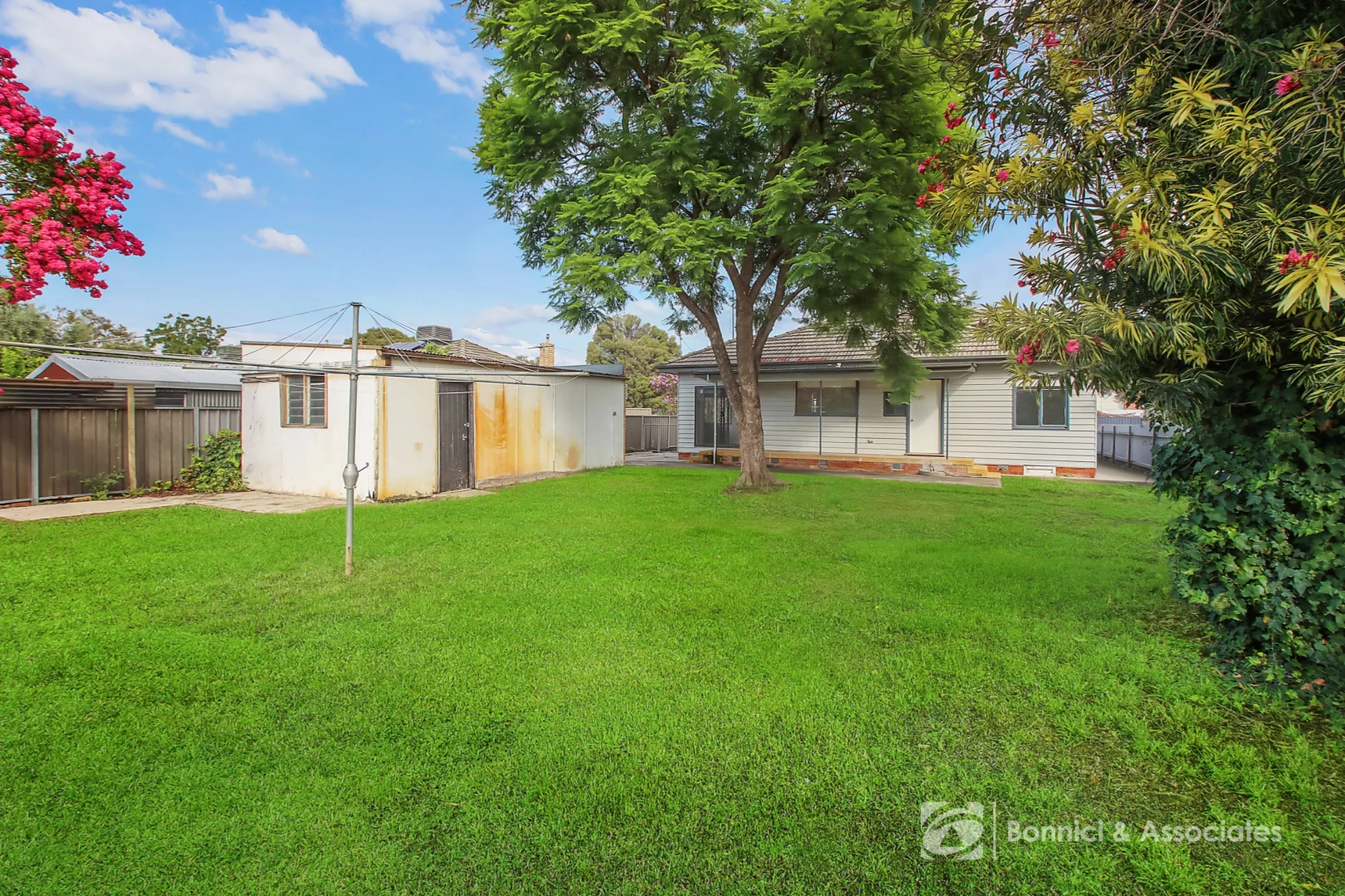 Additional image 10 of 992 Wingara Street, North Albury NSW 2640