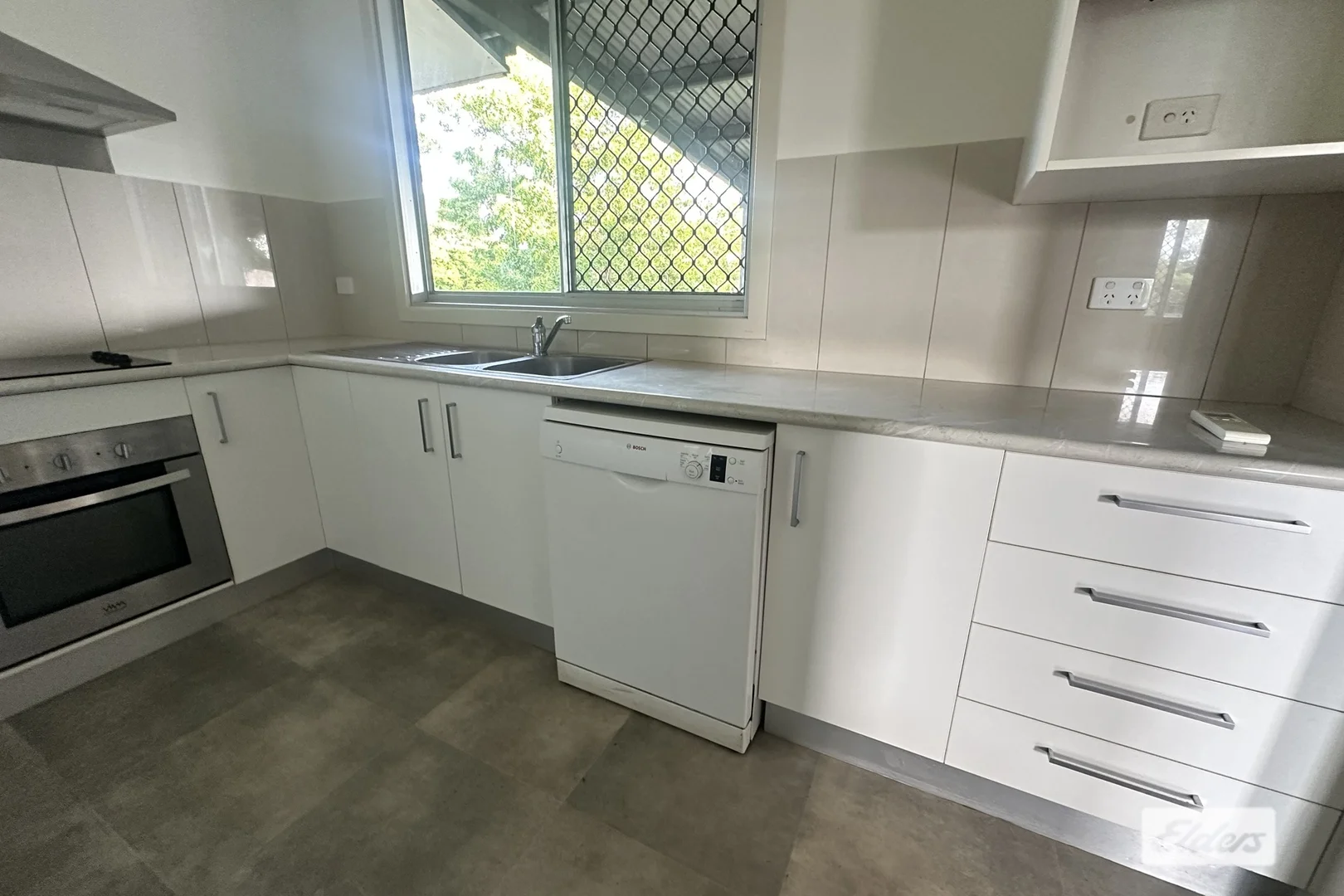Additional image 2 of 25 Raymond Place, Katherine NT 0850