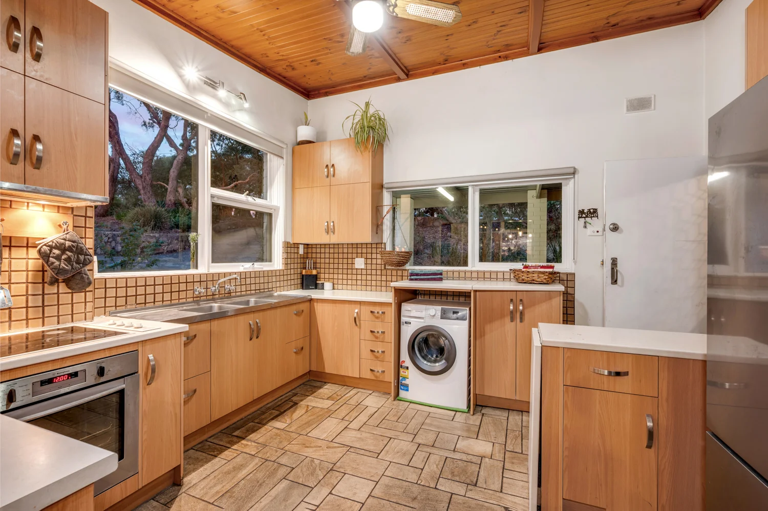 Additional image 14 of 15 Pony Ridge Road, Belair SA 5052