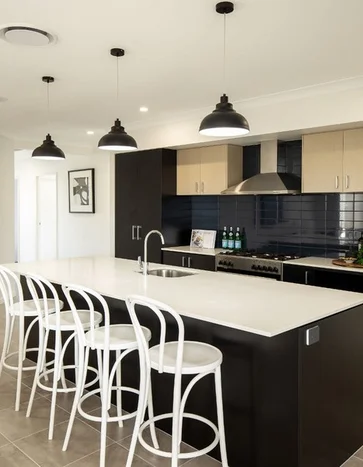 Additional image 7 of 7 Vale Avenue, Arundel QLD 4214