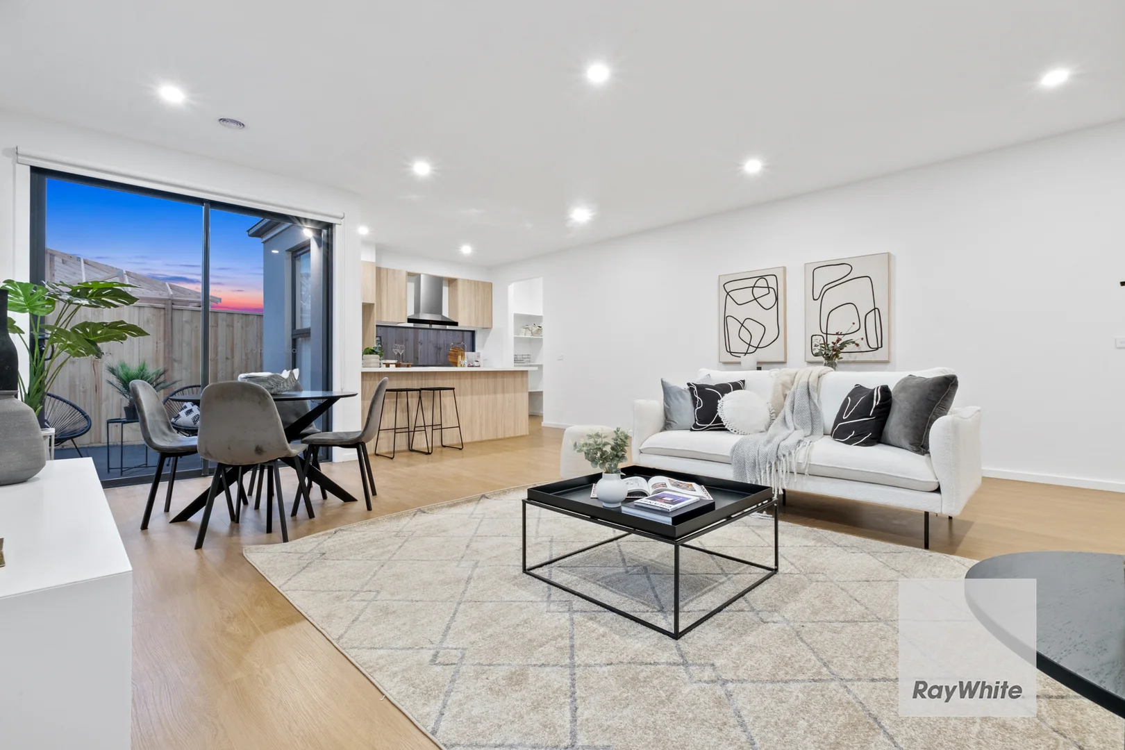 Additional image 4 of 11 Wilderness Road, Fraser Rise VIC 3336