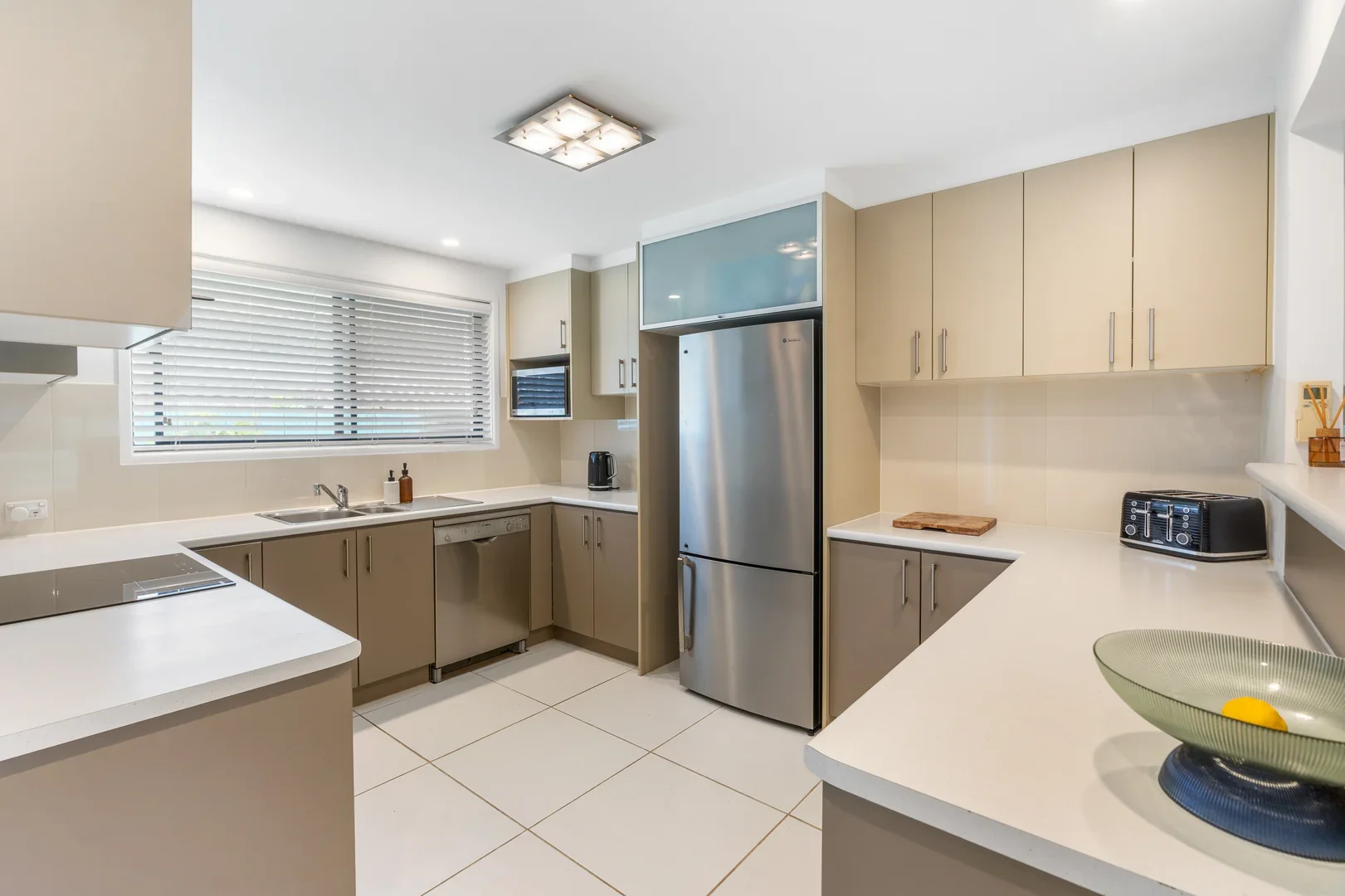 Additional image 9 of 7 Crinum Crescent, Southport QLD 4215