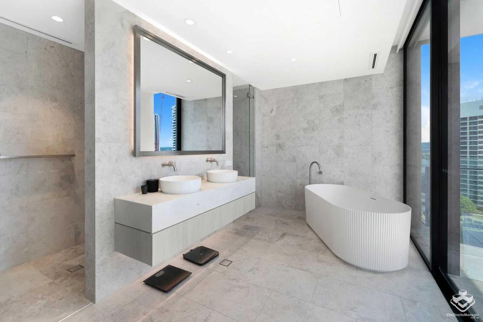 Additional image 17 of 16/2 Charles Avenue, Broadbeach QLD 4218