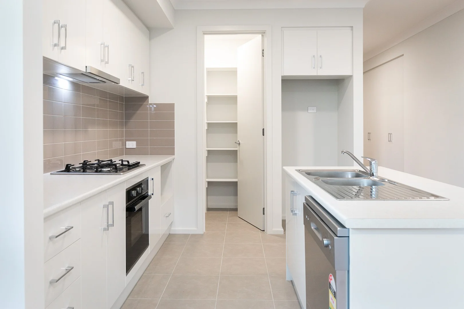 Additional image 4 of 44 Goodenia, Mount Barker SA 5251
