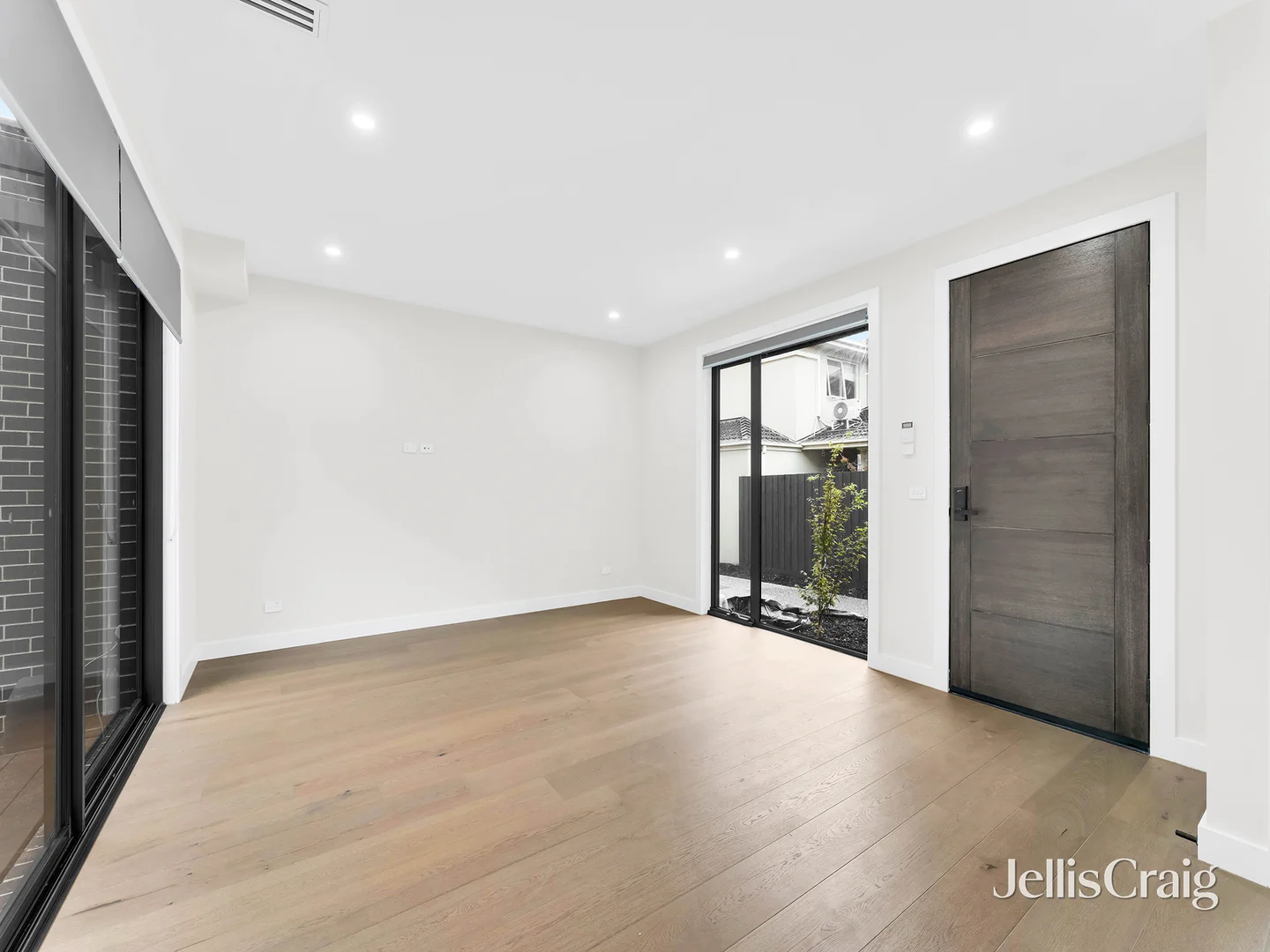 Additional image 3 of 2/27 Adelaide Avenue, Mount Waverley VIC 3149
