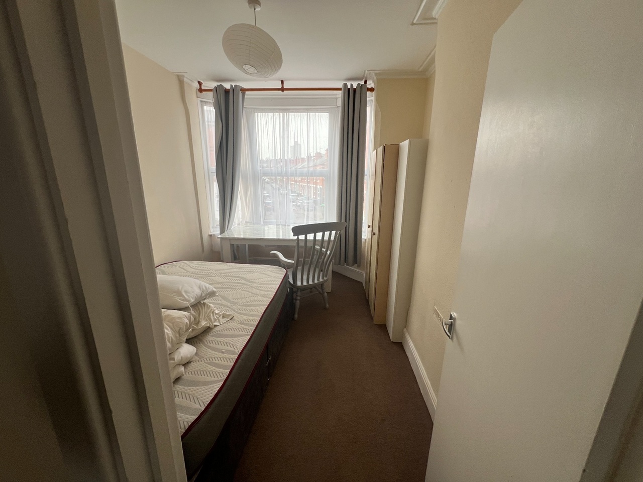 2 Bed Flat, Colwick Road Nottingham, NG2, N1 7GU photo 2