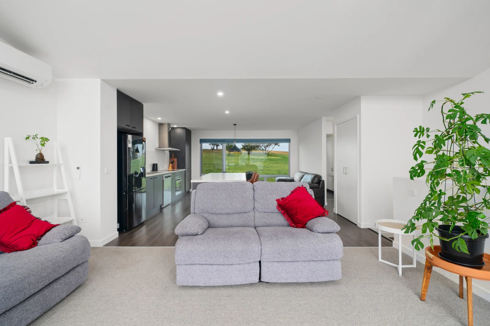 Additional image 5 of 33/1B Bournville Cres, Claremont TAS 7011