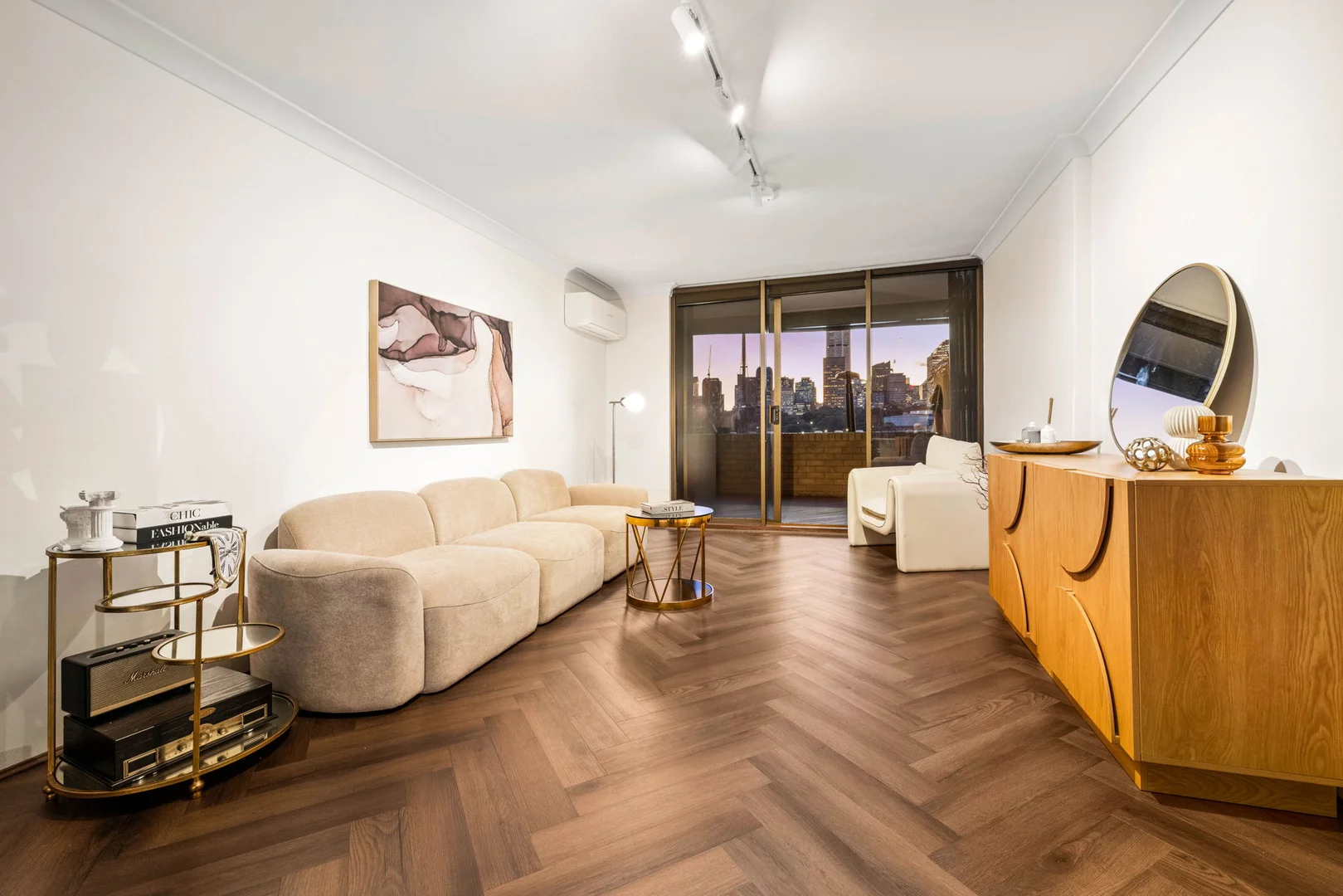 Additional image 2 of 806/73 Victoria Street, Potts Point NSW 2011