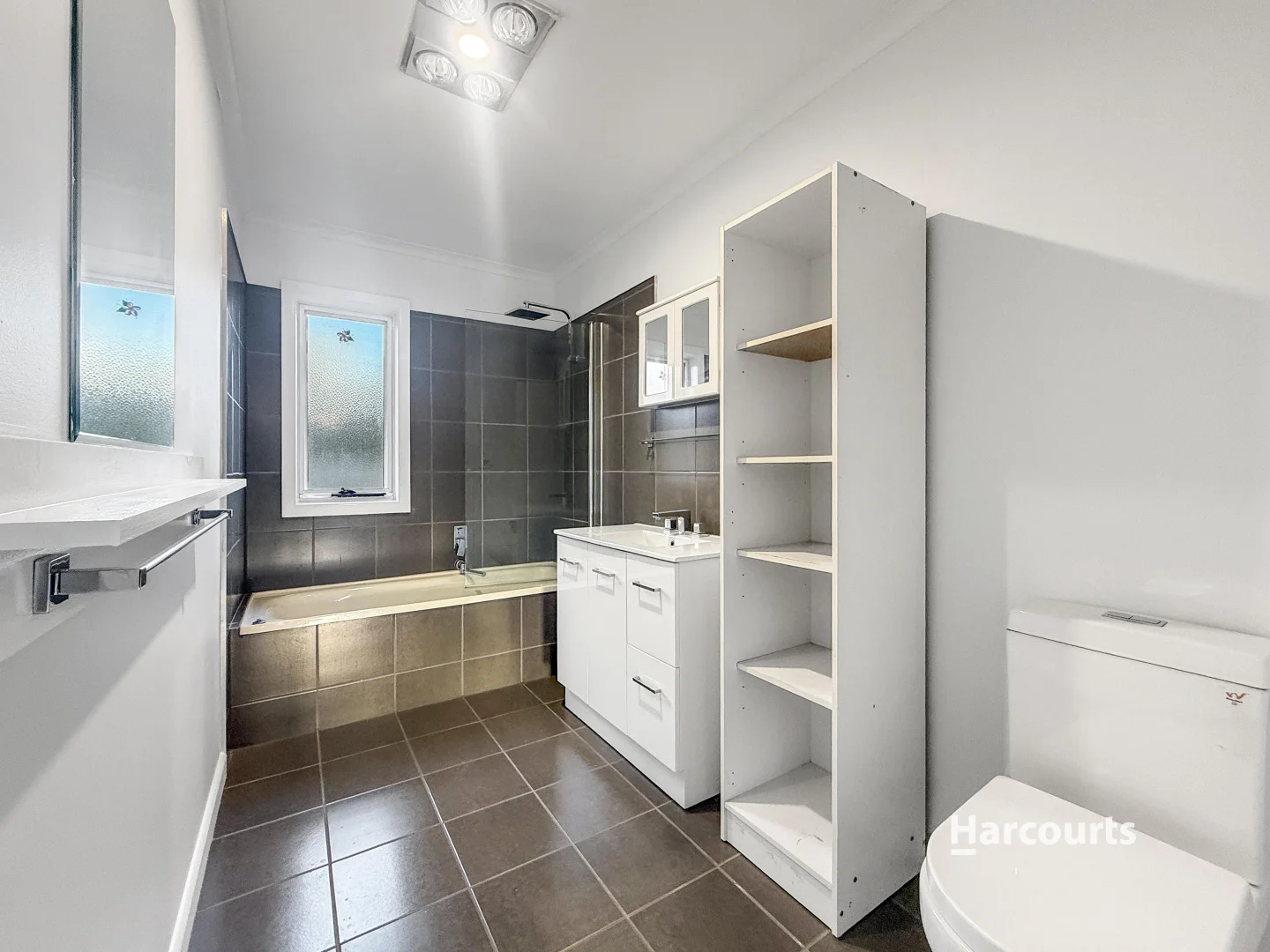 Additional image 5 of 13 Ashwater Crescent, Penguin TAS 7316
