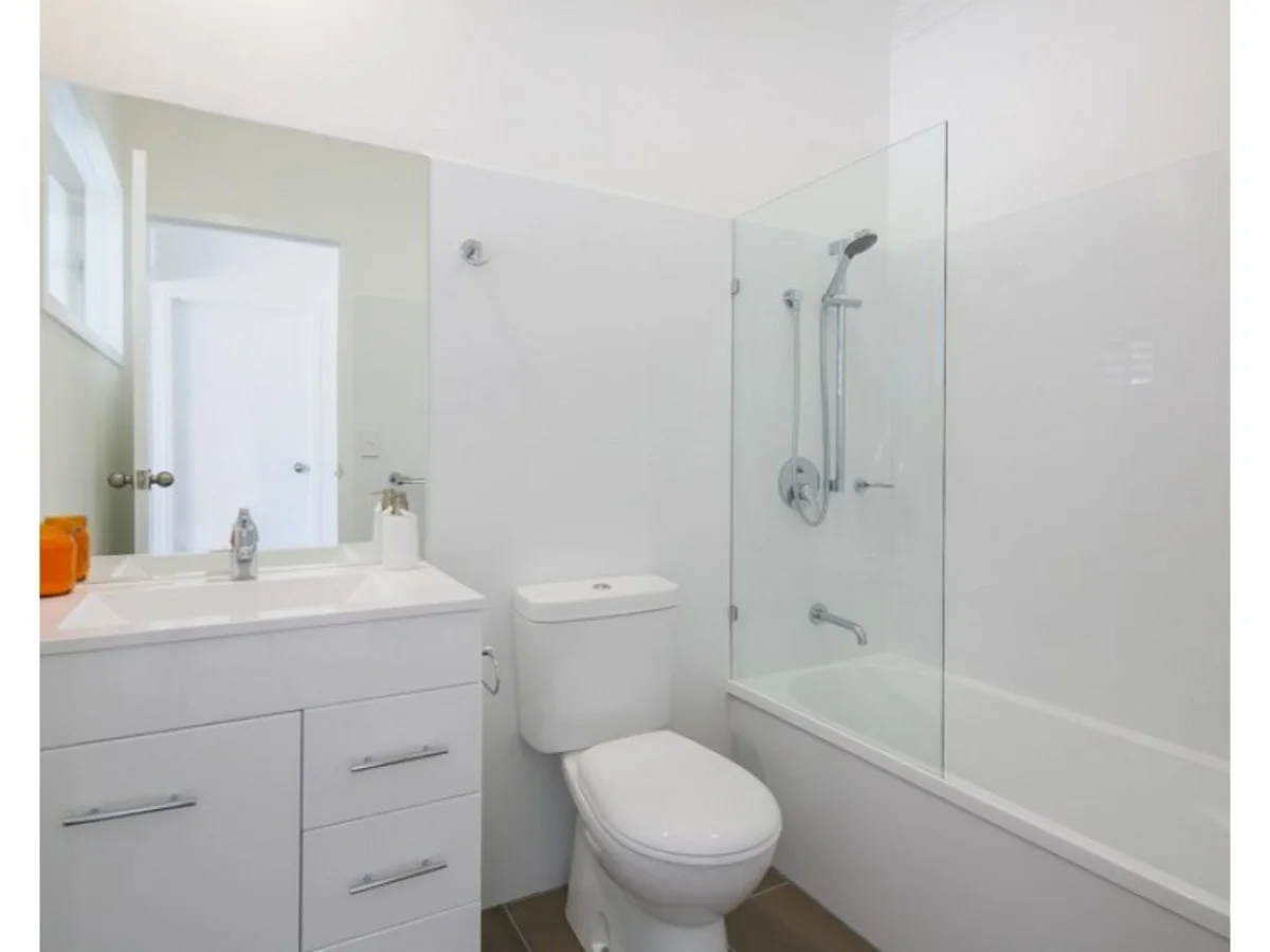 Additional image 8 of 1/460 Pine Ridge Road, Coombabah QLD 4216
