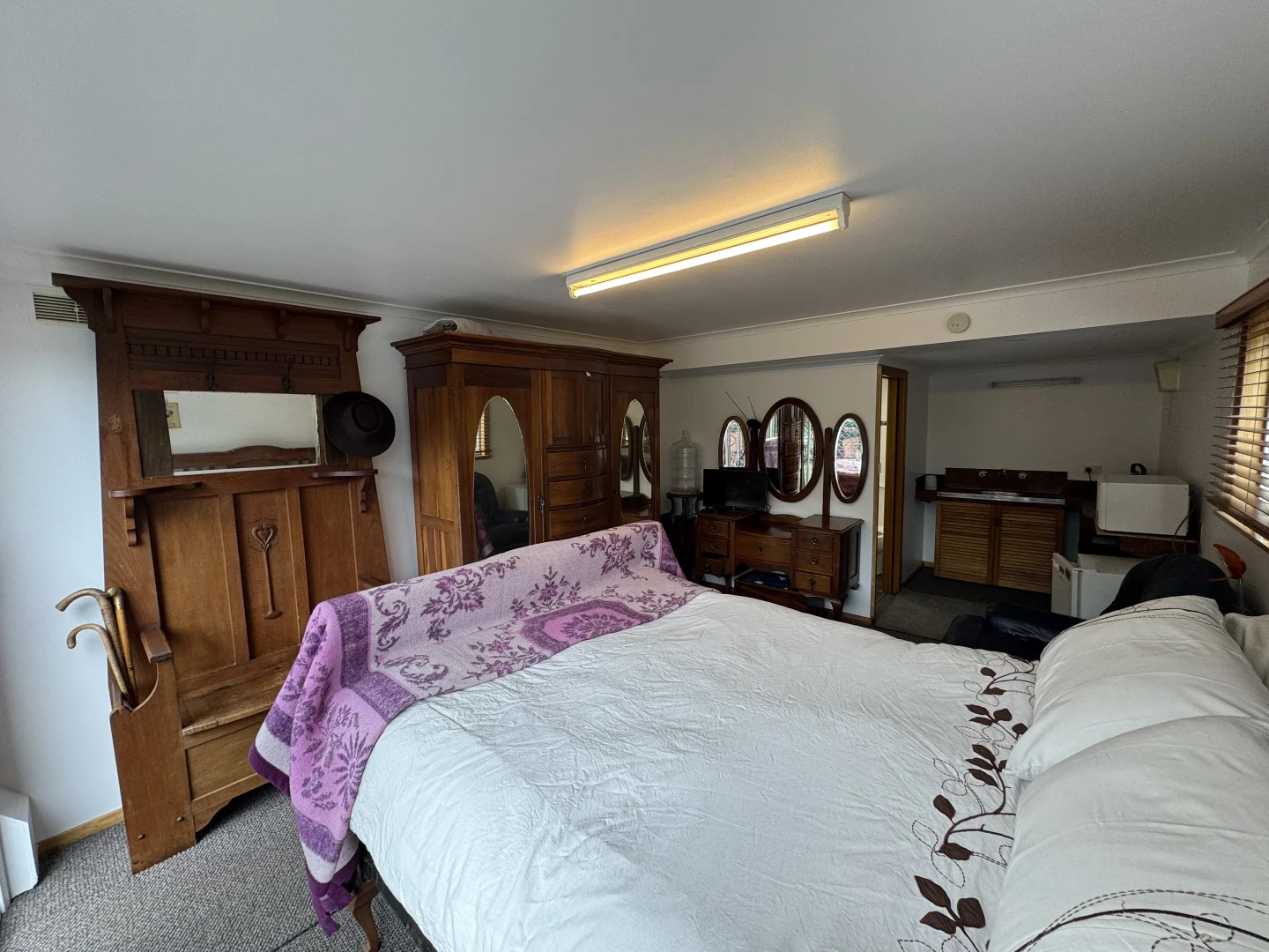 Additional image 2 of 100 Gordons Hill Road, Lindisfarne TAS 7015
