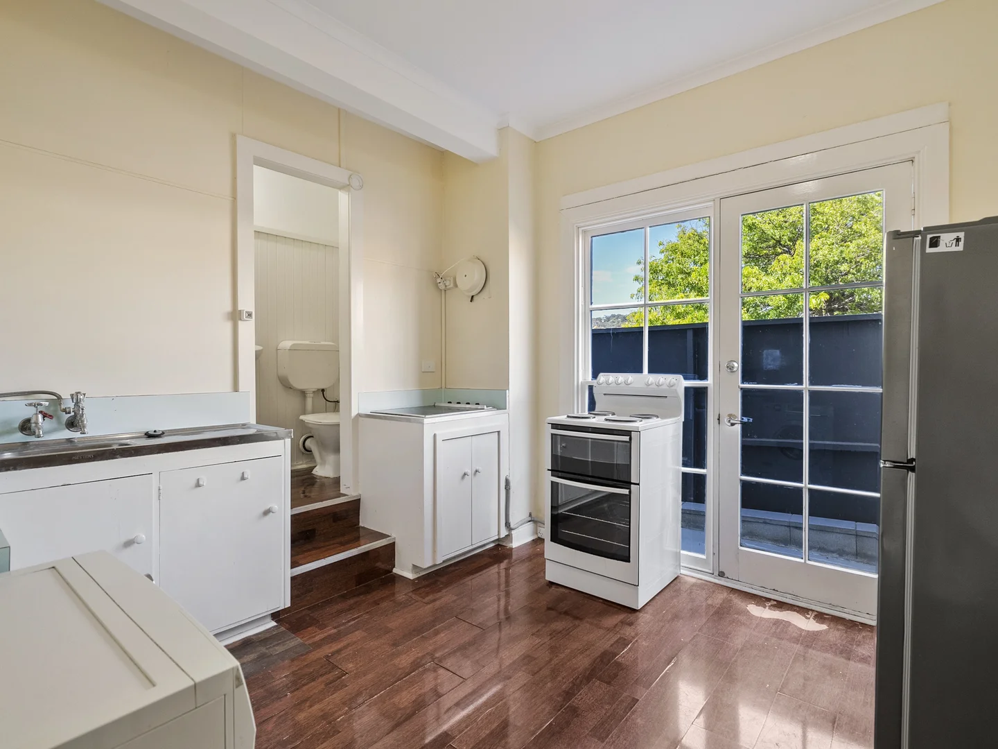 1/128 Sandybay Rd, Sandy Bay TAS 7005 photo 4