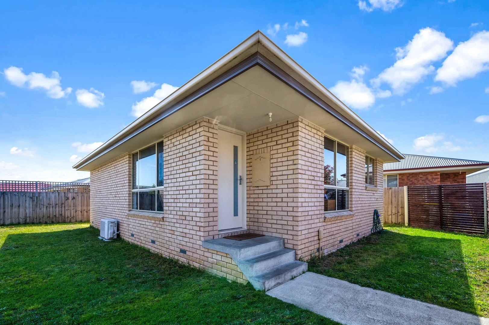 1/11 Peronne Ct, Brighton TAS 7030