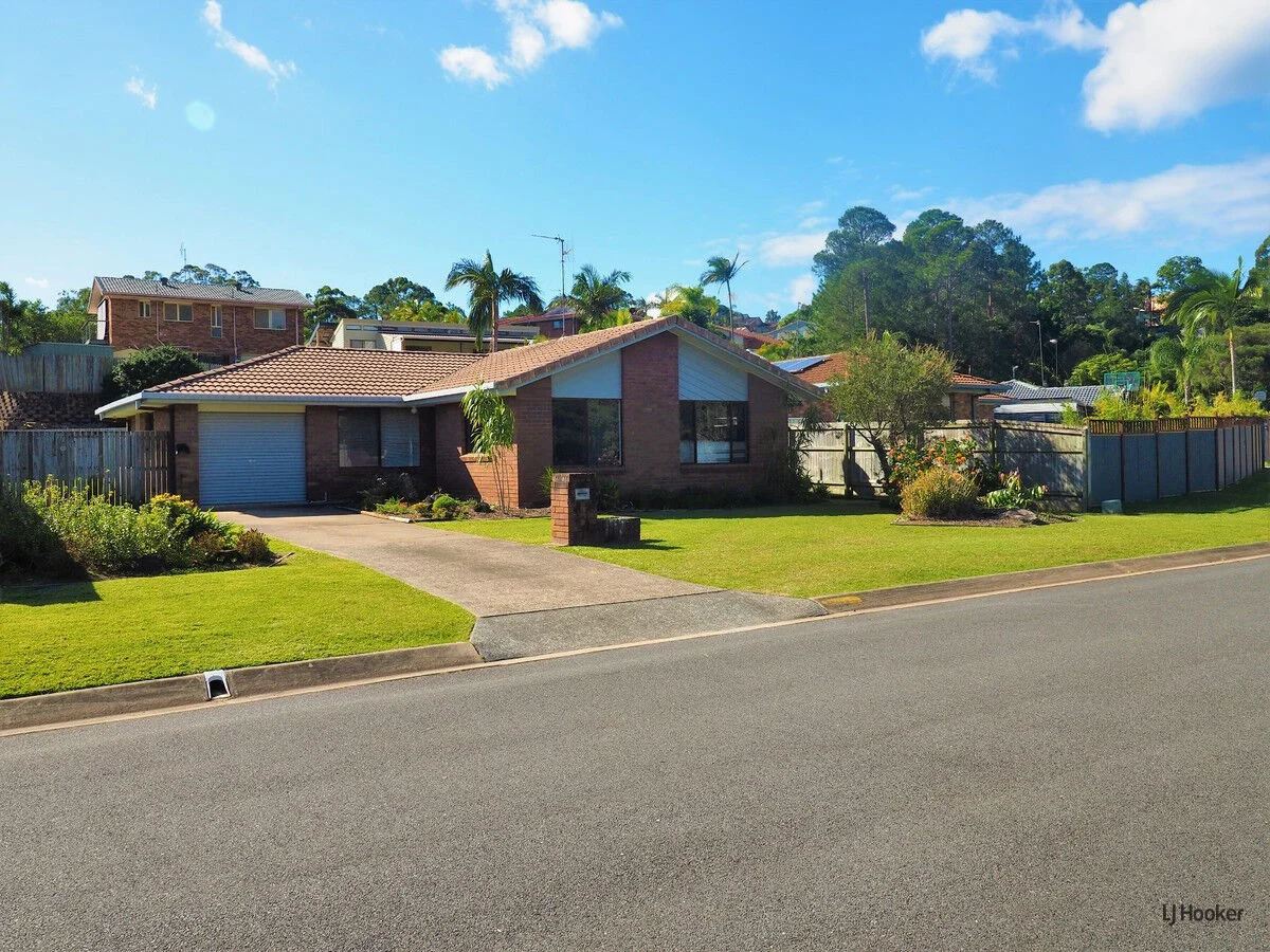 10 Balsa Street, Elanora QLD 4221