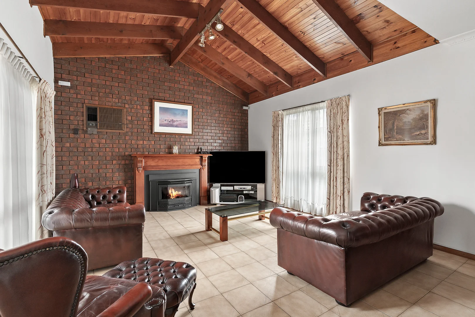 Additional image 4 of 3 Glenview Court, Avondale Heights VIC 3034