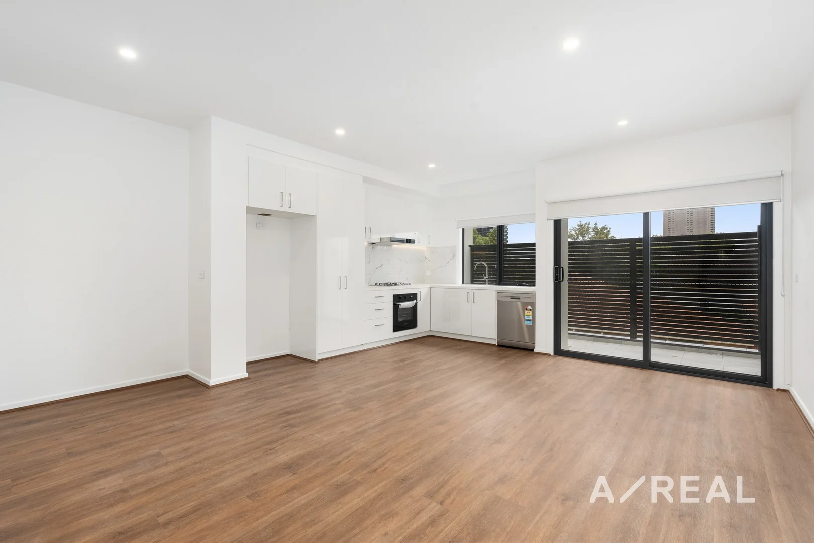 4/112 Carrington Road, Box Hill VIC 3128