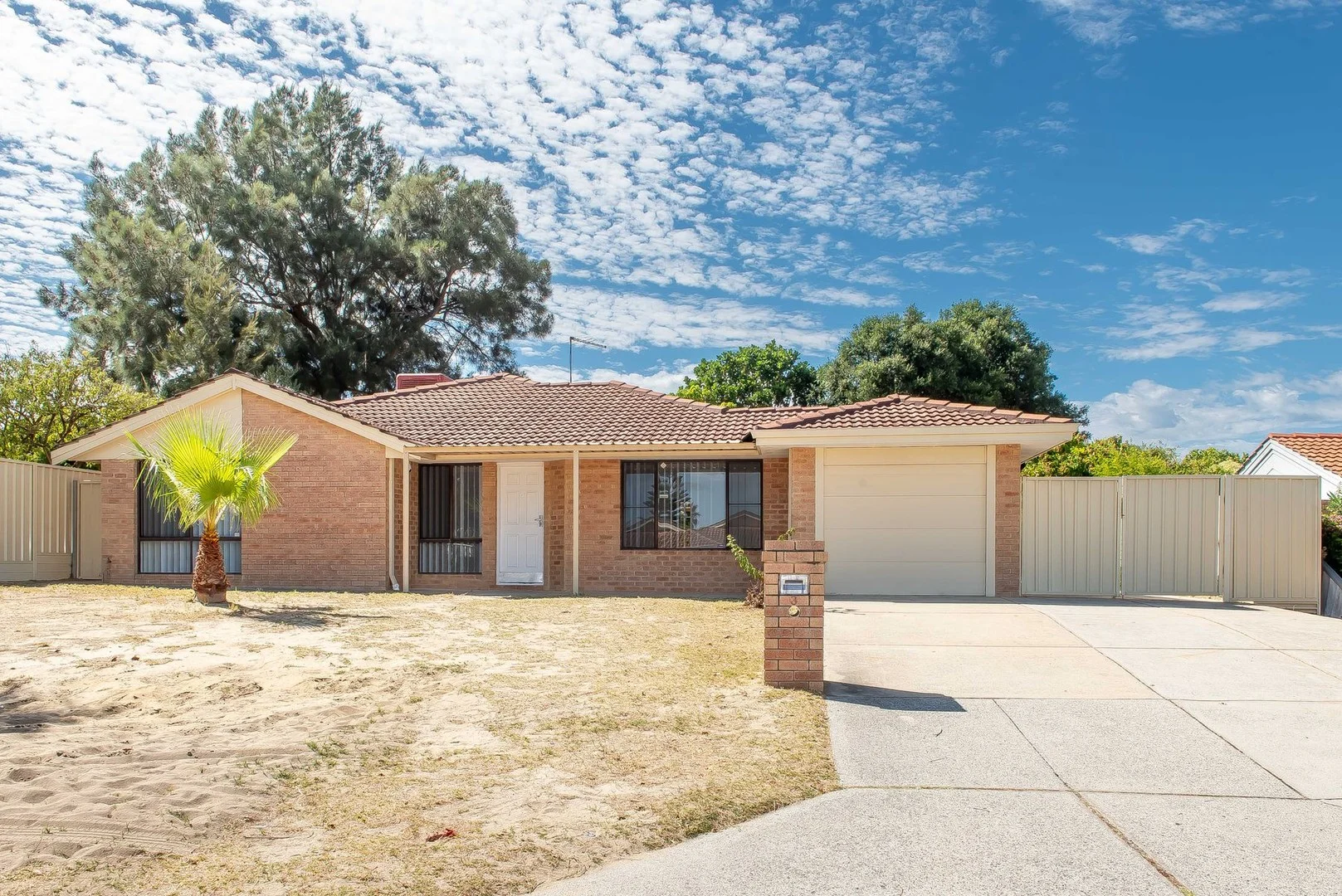 3 Weaber Court, Marangaroo WA 6064