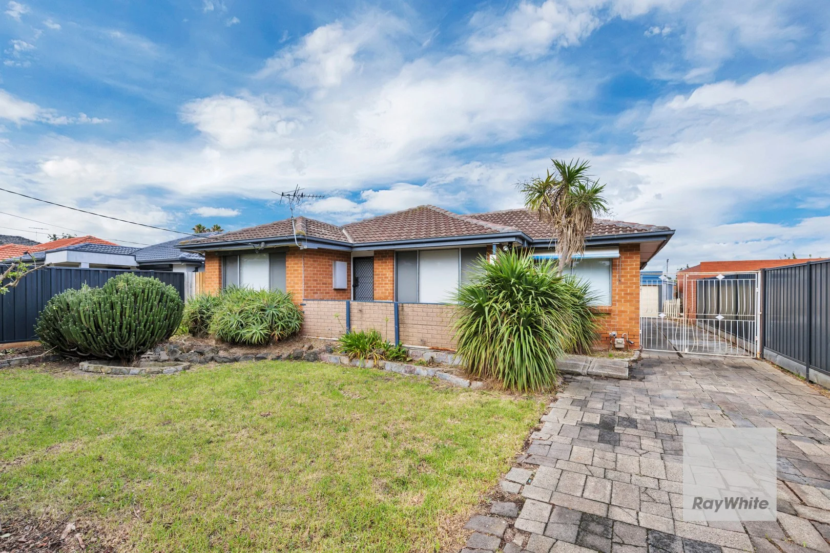 34 Moffat Street, St Albans VIC 3021