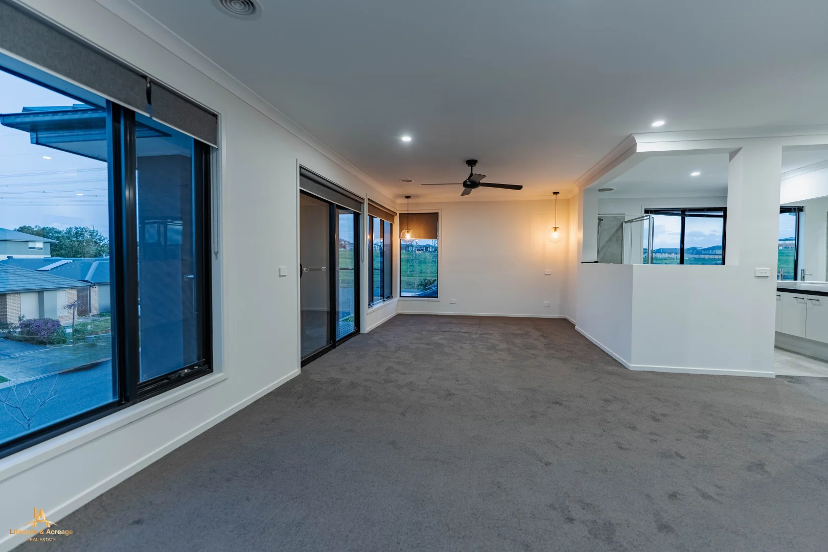 Additional image 10 of 28 Hekela Street, Clyde North VIC 3978