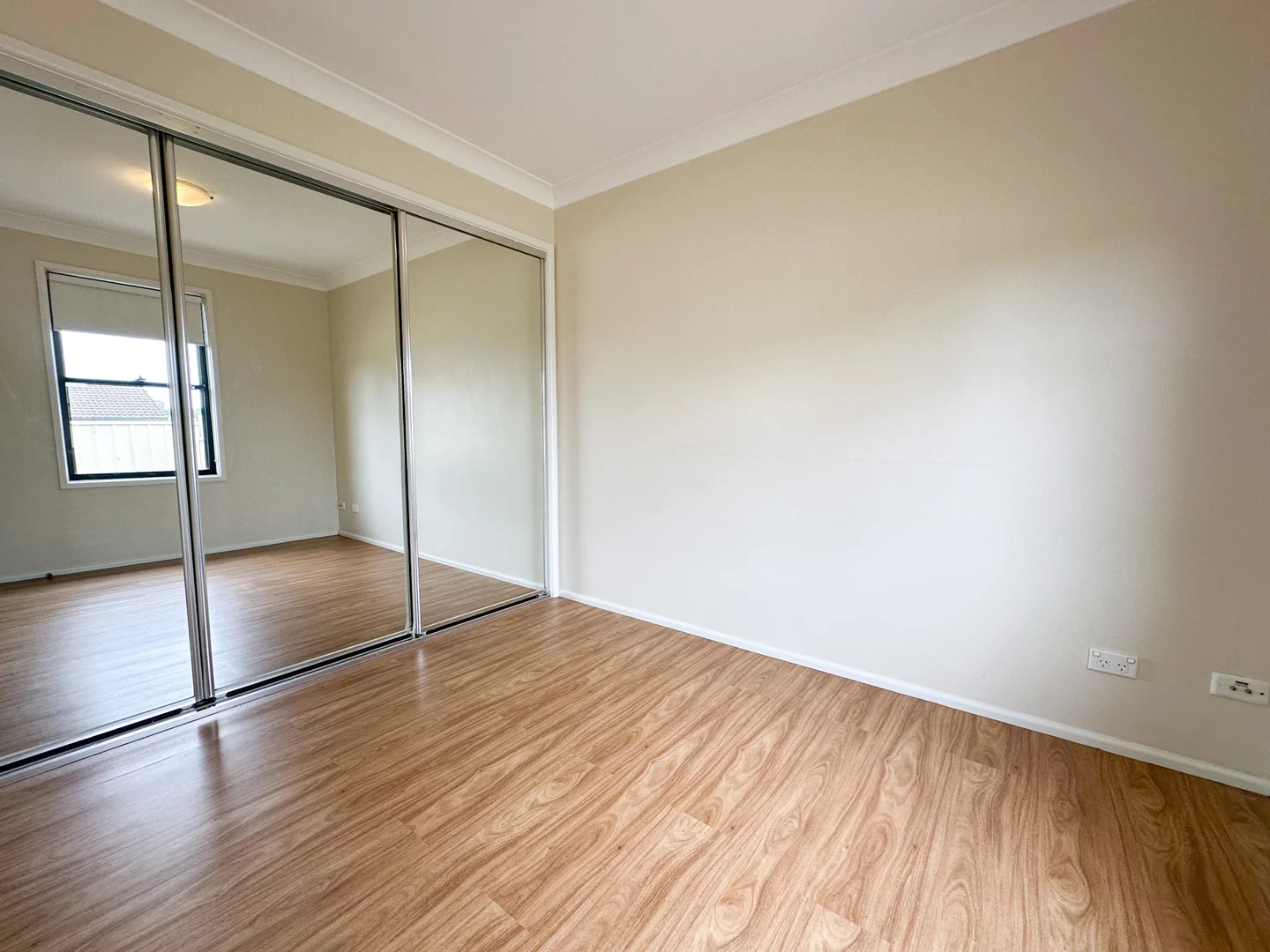 Additional image 6 of 39a Stoke Crescent, South Penrith NSW 2750