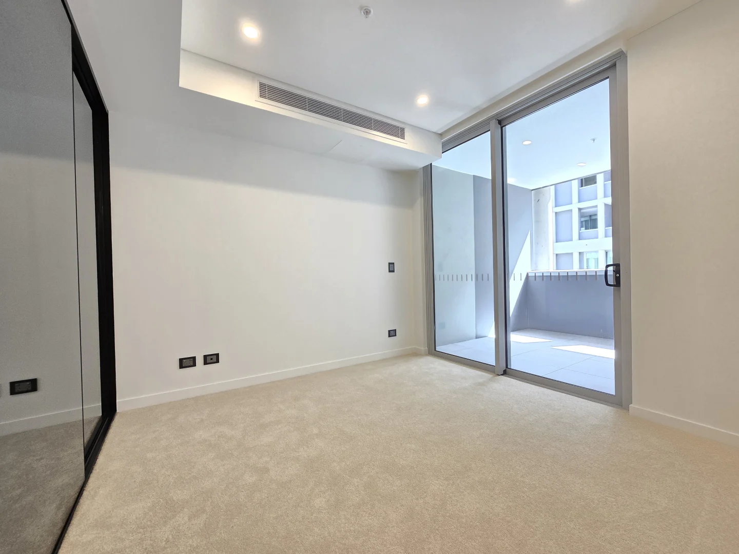 Additional image 5 of 301B/16 Rothschild Avenue, Rosebery NSW 2018