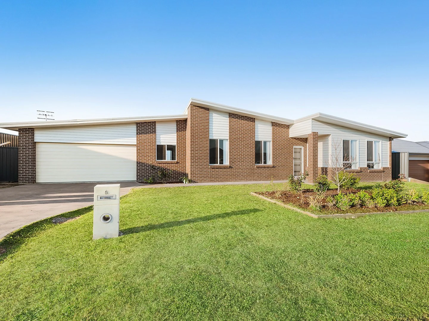 5 Enfield Avenue, Mudgee NSW 2850