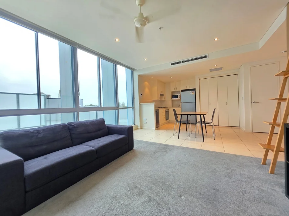 Additional image 2 of 703/1 Como Crescent, Southport QLD 4215