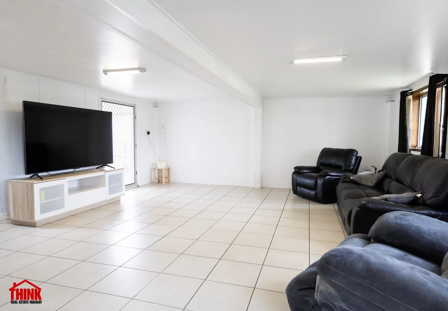 Additional image 2 of 25 Casuarina Street, Slade Point QLD 4740