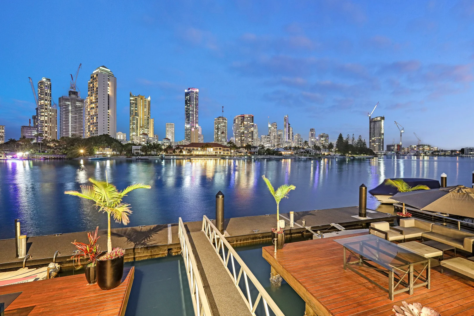 Additional image 17 of 22 Admiralty Drive, Paradise Waters QLD 4217