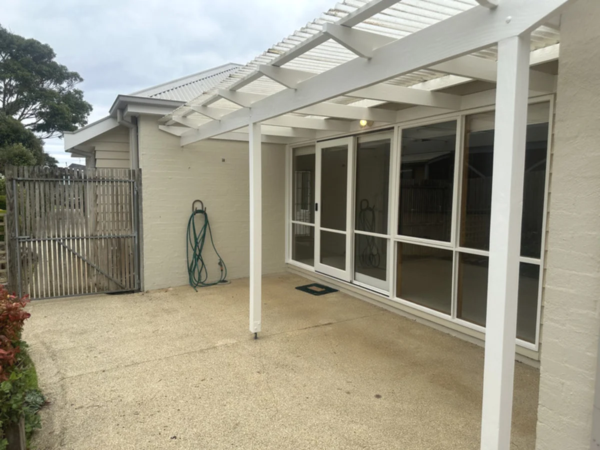 Additional image 10 of 2/17 Felix Crescent, Torquay VIC 3228
