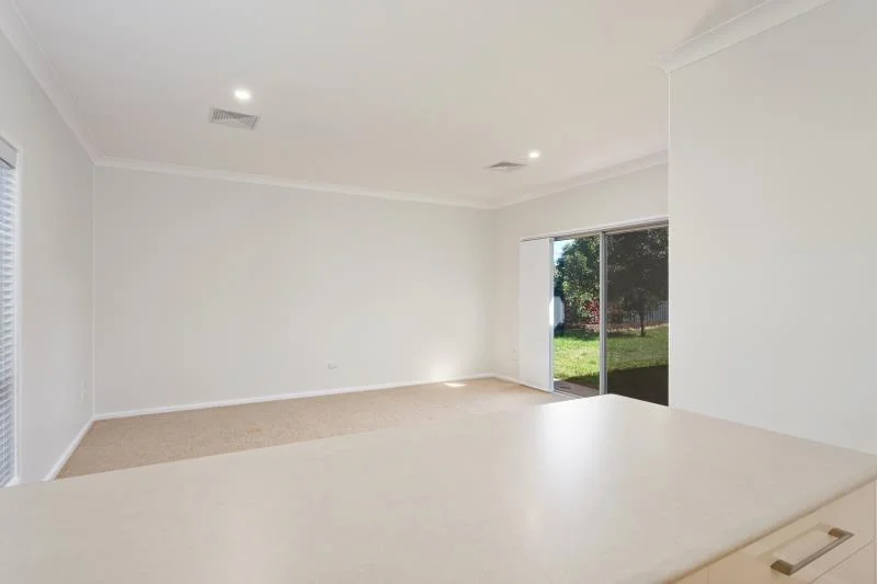 Additional image 4 of 22 Dalkeith Avenue, Lake Albert NSW 2650
