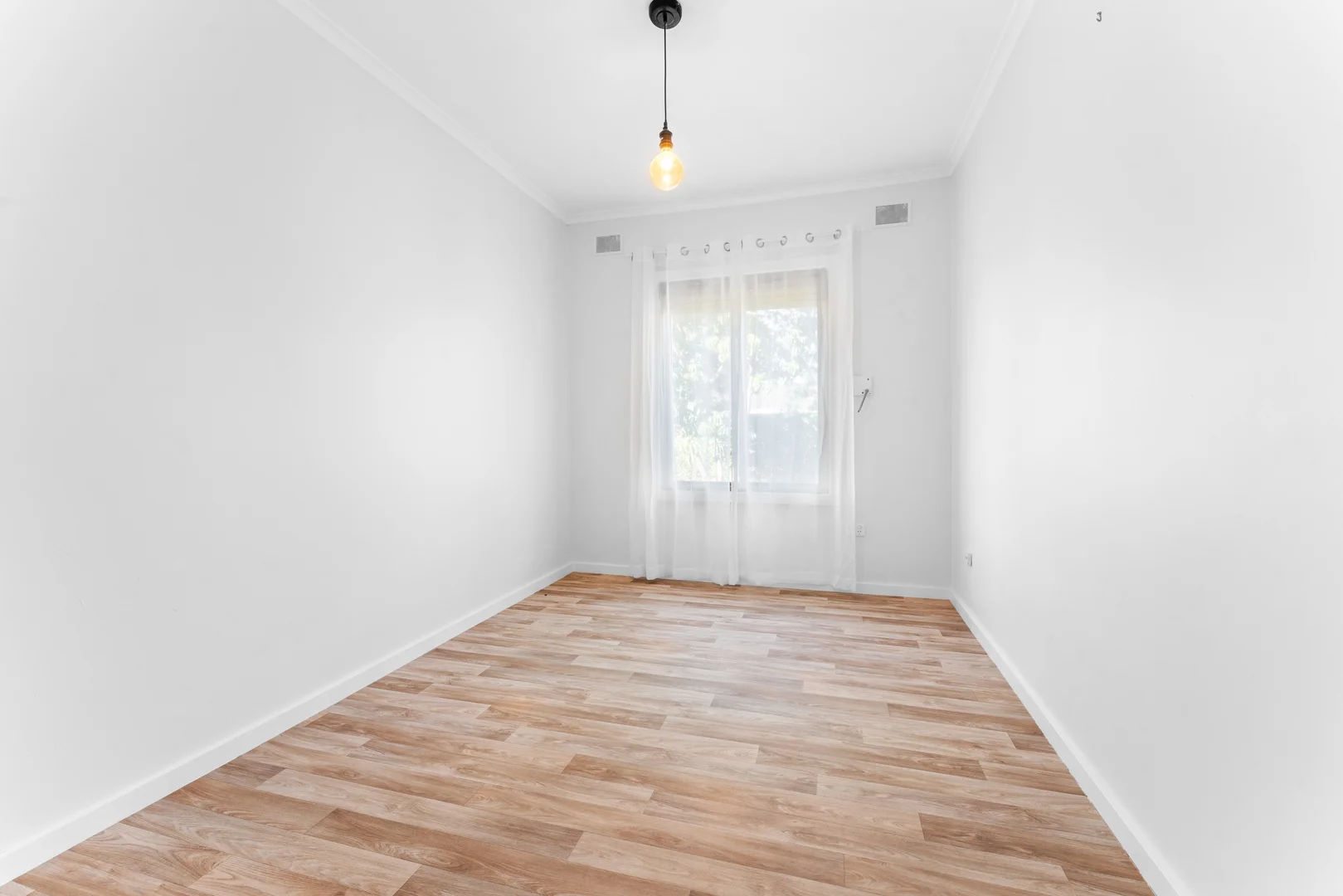 Additional image 7 of 5 Kent Avenue, Brahma Lodge SA 5109