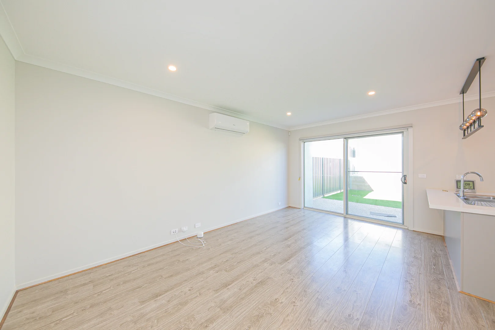 Additional image 2 of 176 Carnival Boulevard, Berwick VIC 3806