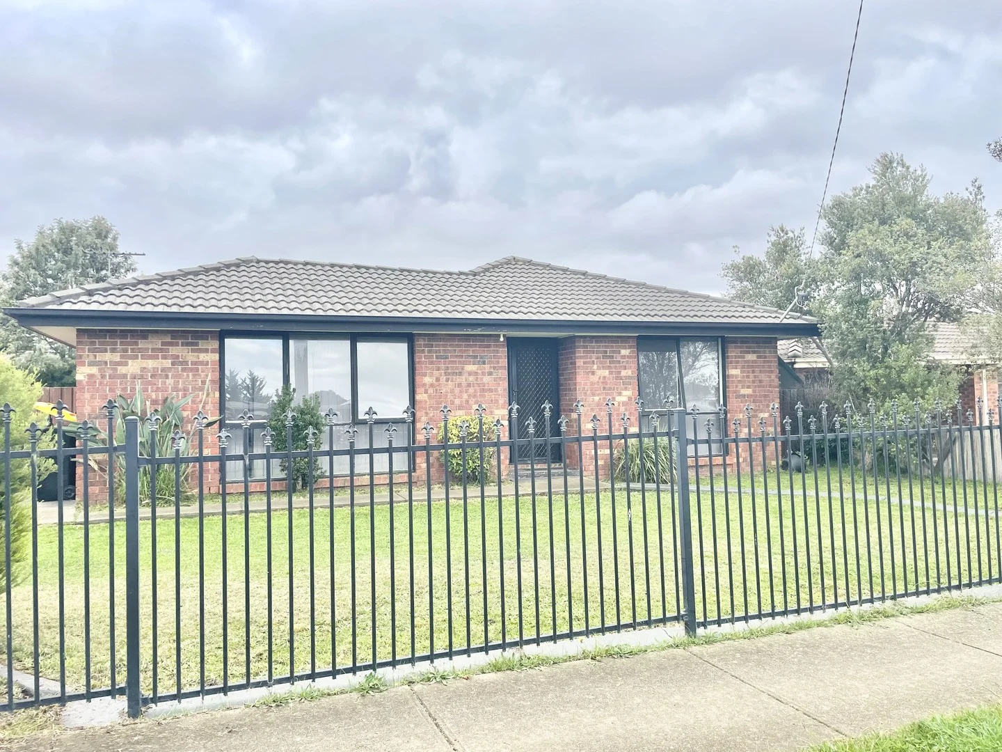 12 Gunnawarra Road, Kurunjang VIC 3337