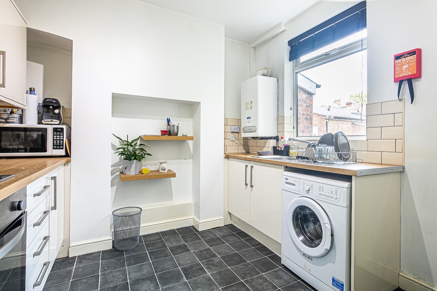Additional image 3 of 1 Bed Flat, Pomona Street, S11, N1 7GU