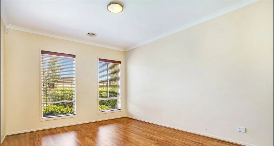 7 Piccolo Way, Point Cook VIC 3030 photo 3