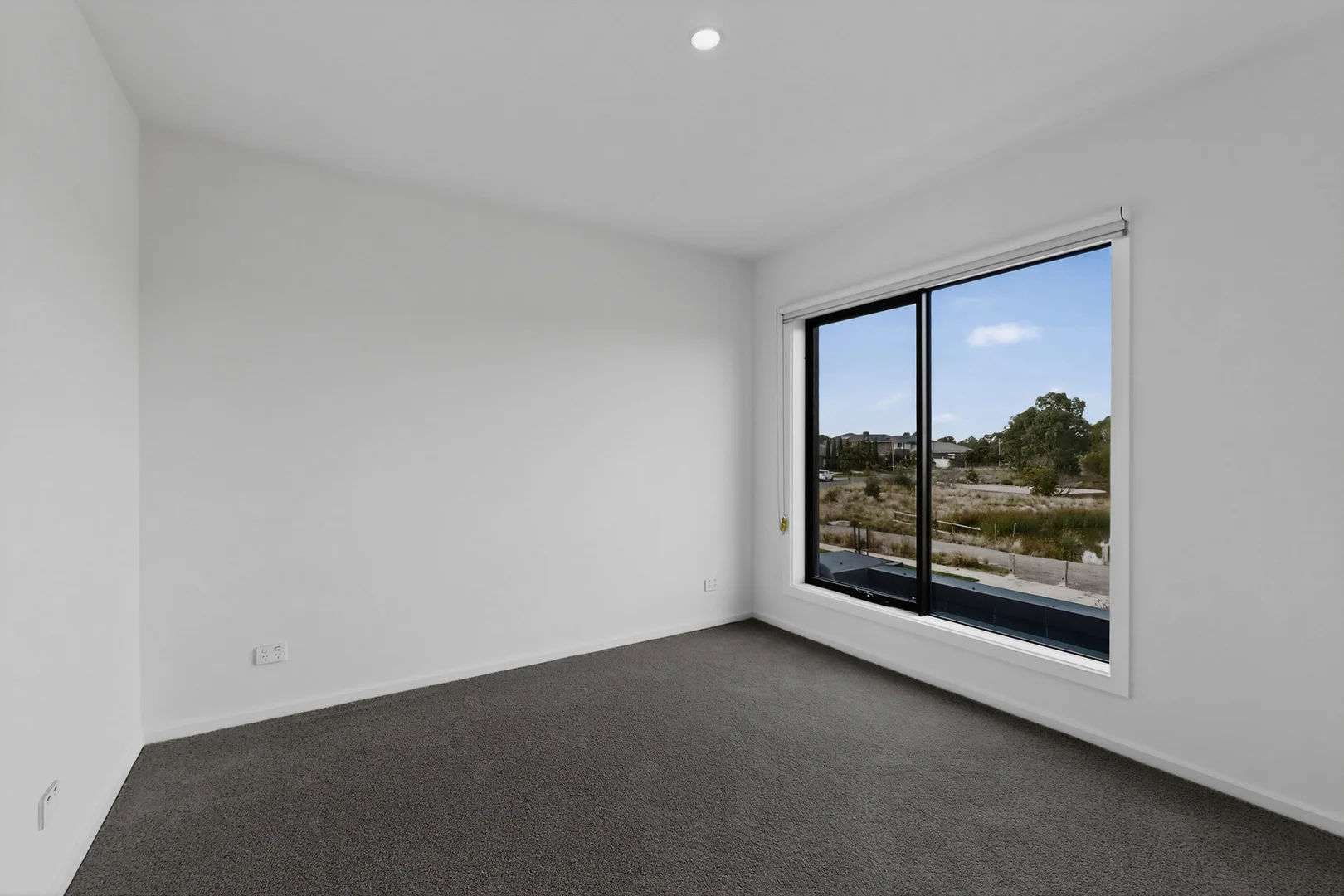 15 Cordata Road, Point Cook VIC 3030 photo 3