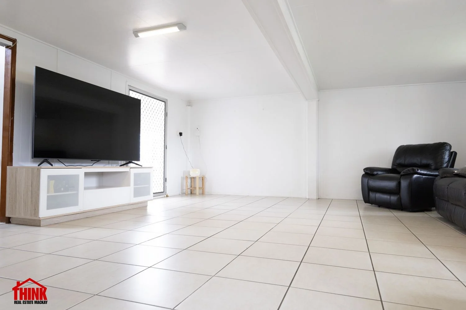 Additional image 3 of 25 Casuarina Street, Slade Point QLD 4740