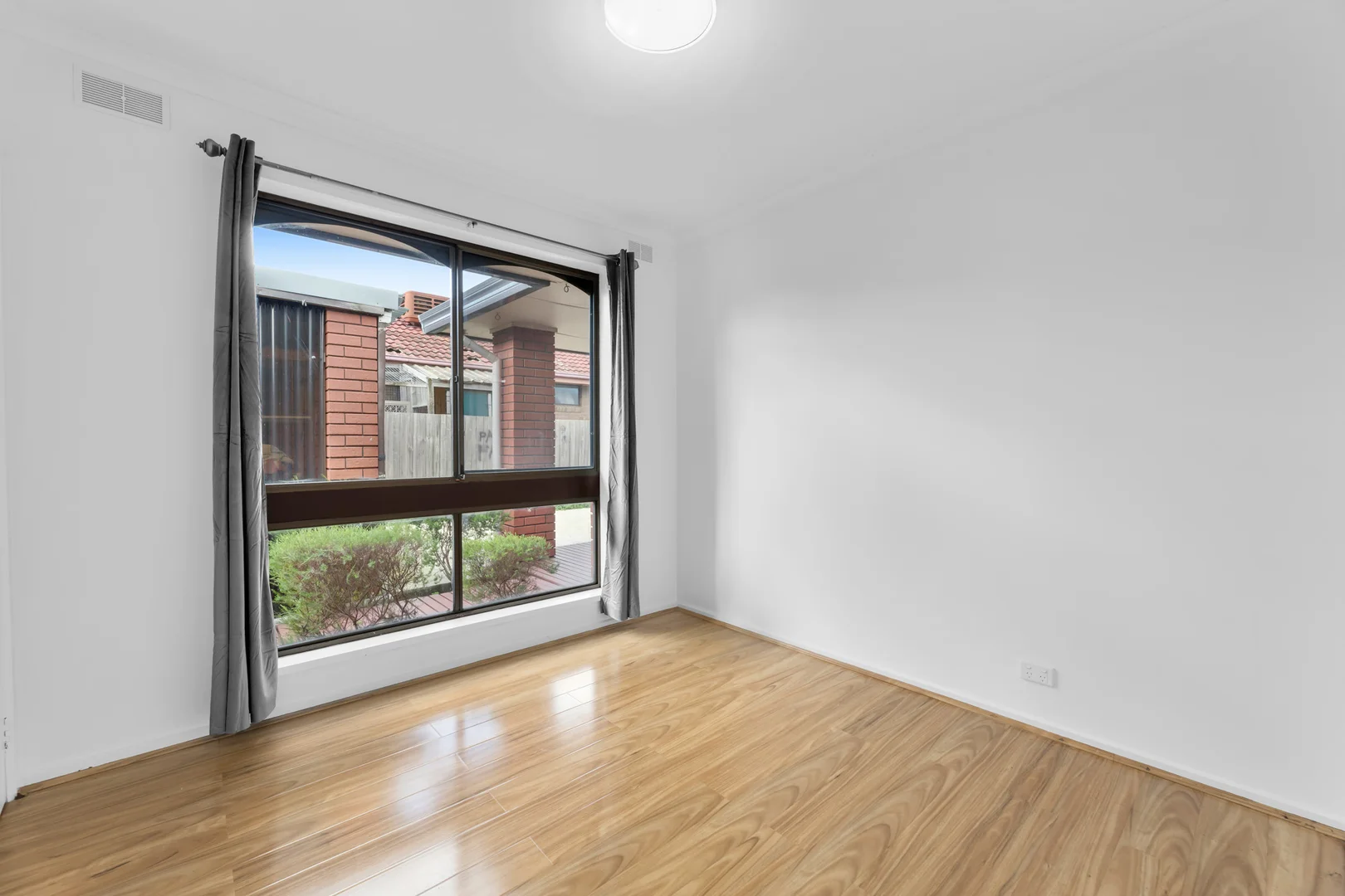 Additional image 7 of 8 Fenfield Street, Cranbourne VIC 3977