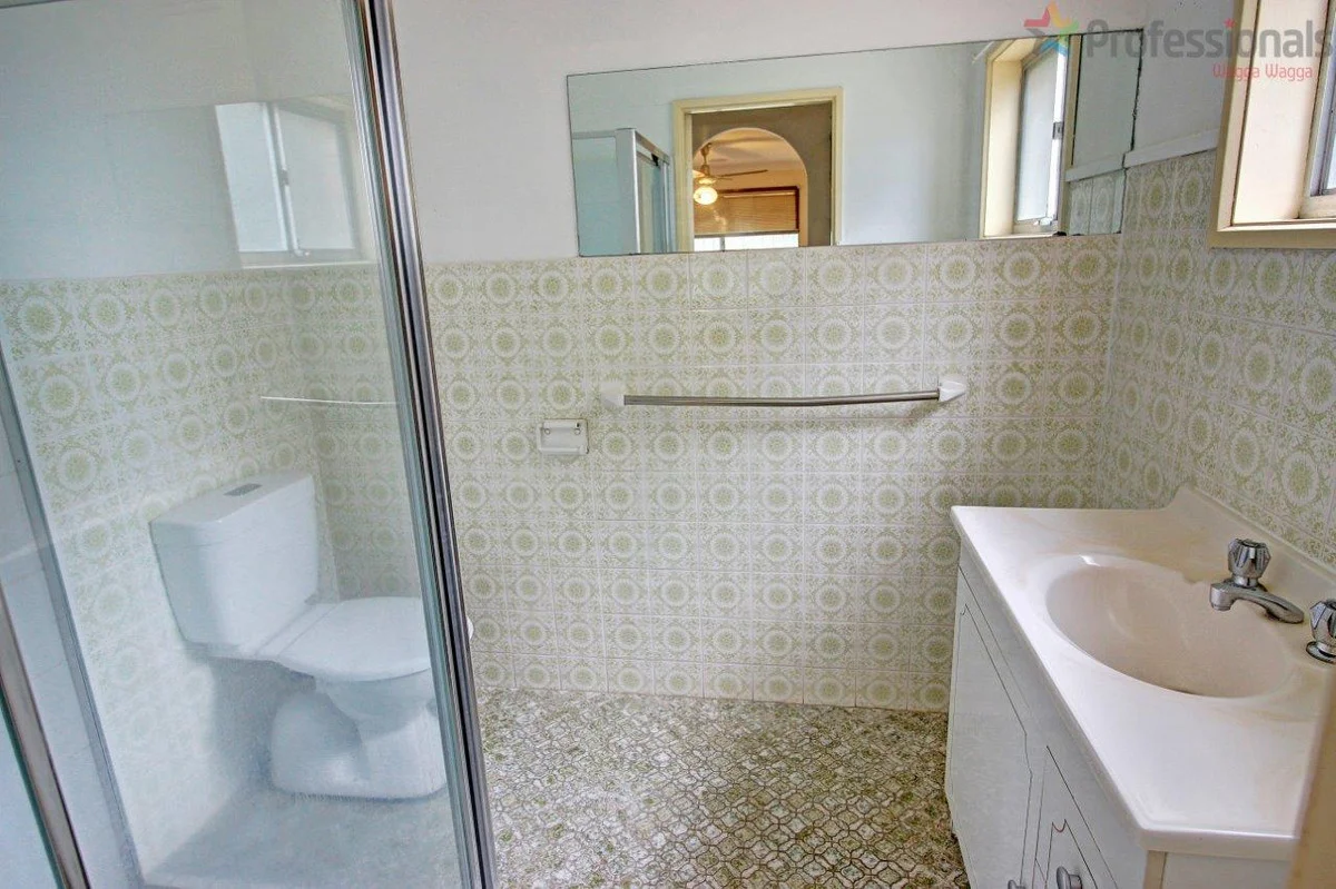 Additional image 11 of 3 Ries Crescent, Wagga Wagga NSW 2650