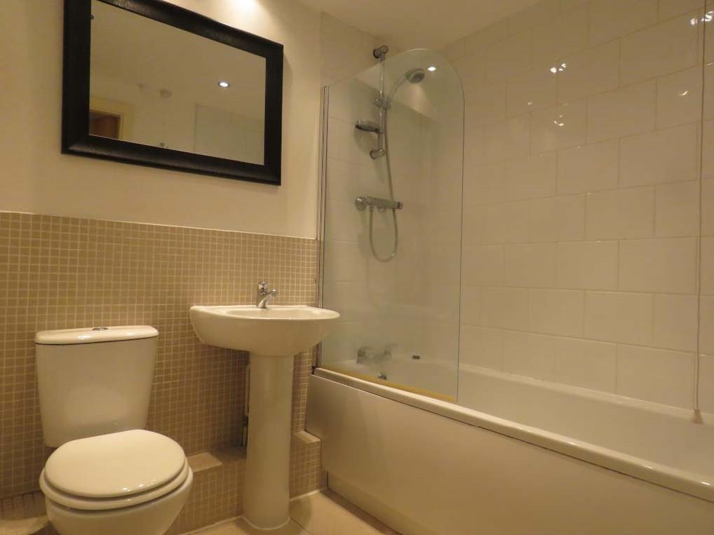 Room in a Shared Flat, Crookes Valley Rd, S10, N1 7GU photo 2