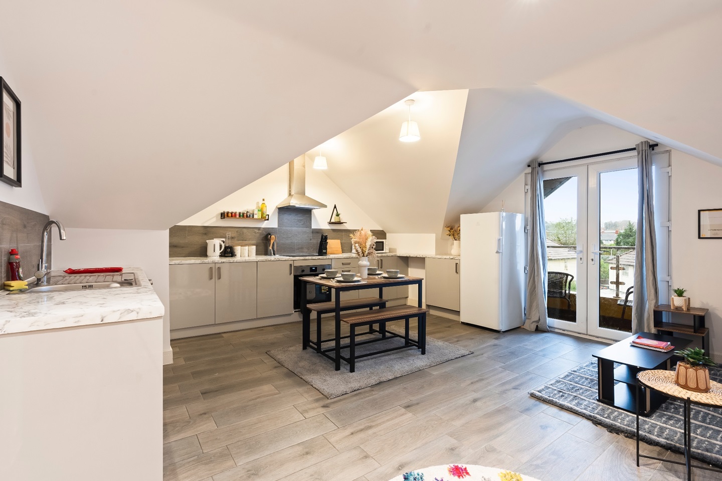 Additional image 9 of 2 Bed Flat, Cricket Road, OX4, N1 7GU