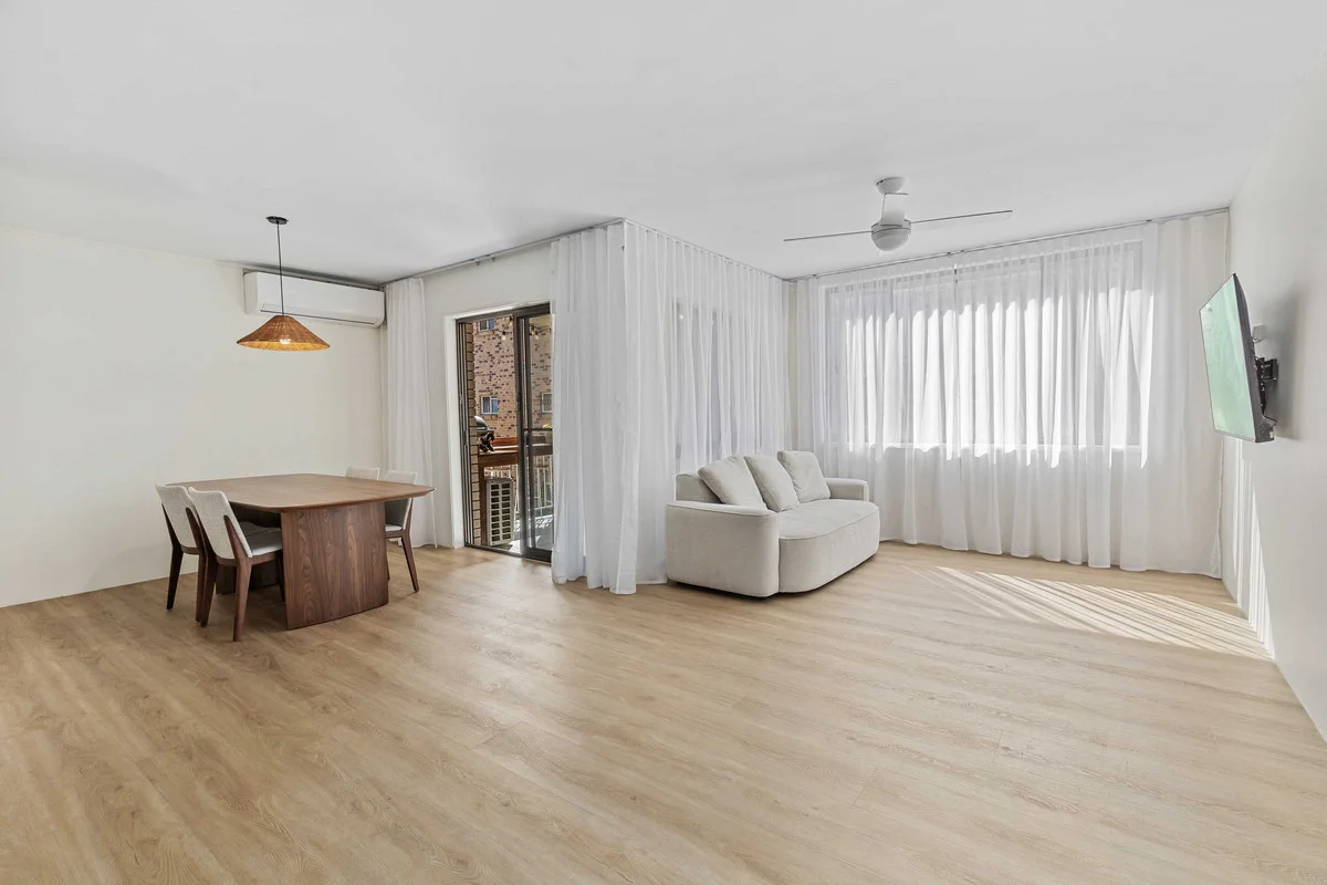 Additional image 3 of 4/12 Second Avenue, Broadbeach QLD 4218