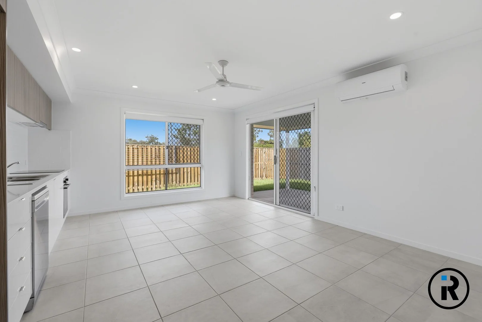 Additional image 5 of 1/213 Affinity Boulevard, Morayfield QLD 4506